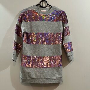 Cat & Jack Gray Sweatshirt with Multicolored Sequins